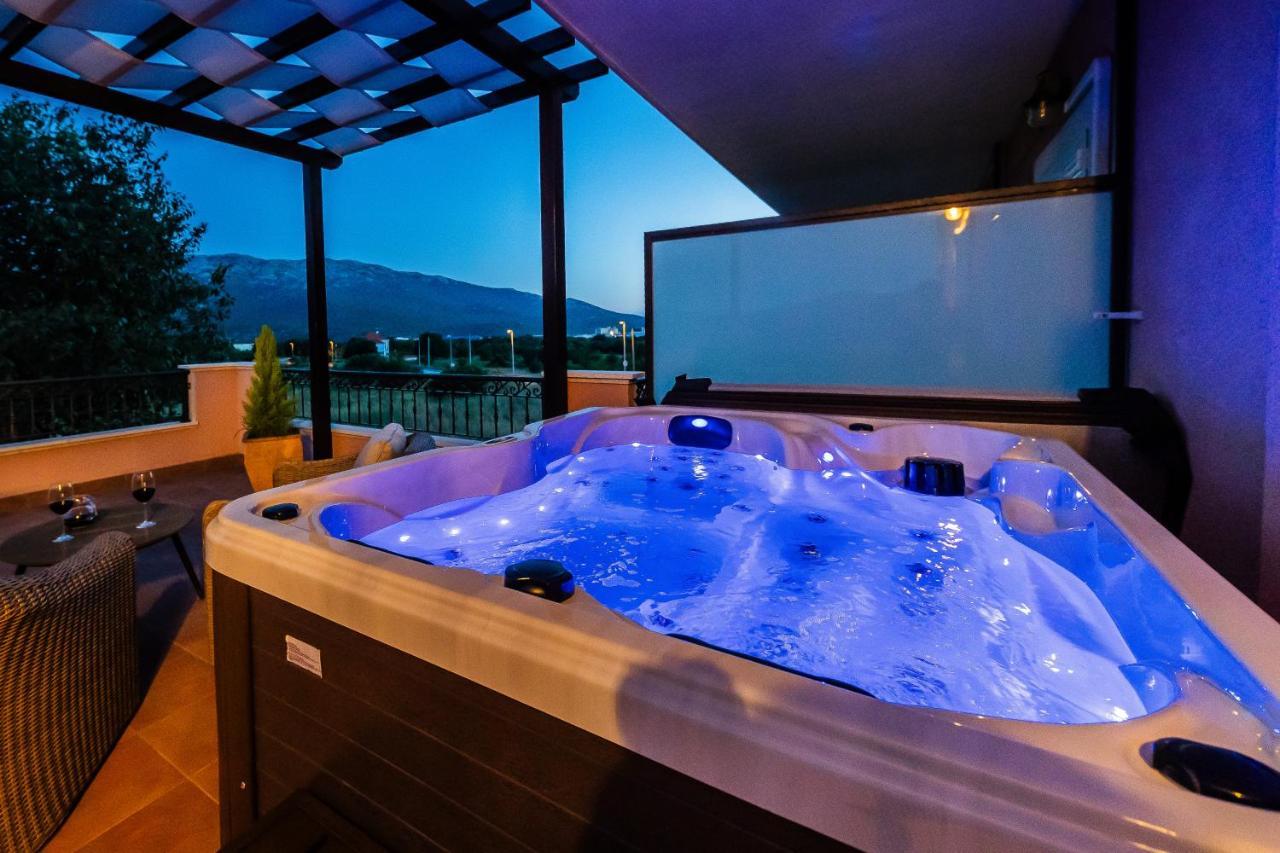 San Mihael Luxury Rooms 1 Дугополе Екстериор снимка