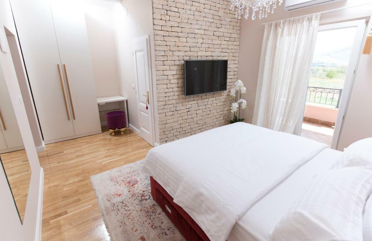 San Mihael Luxury Rooms 1 Дугополе Екстериор снимка