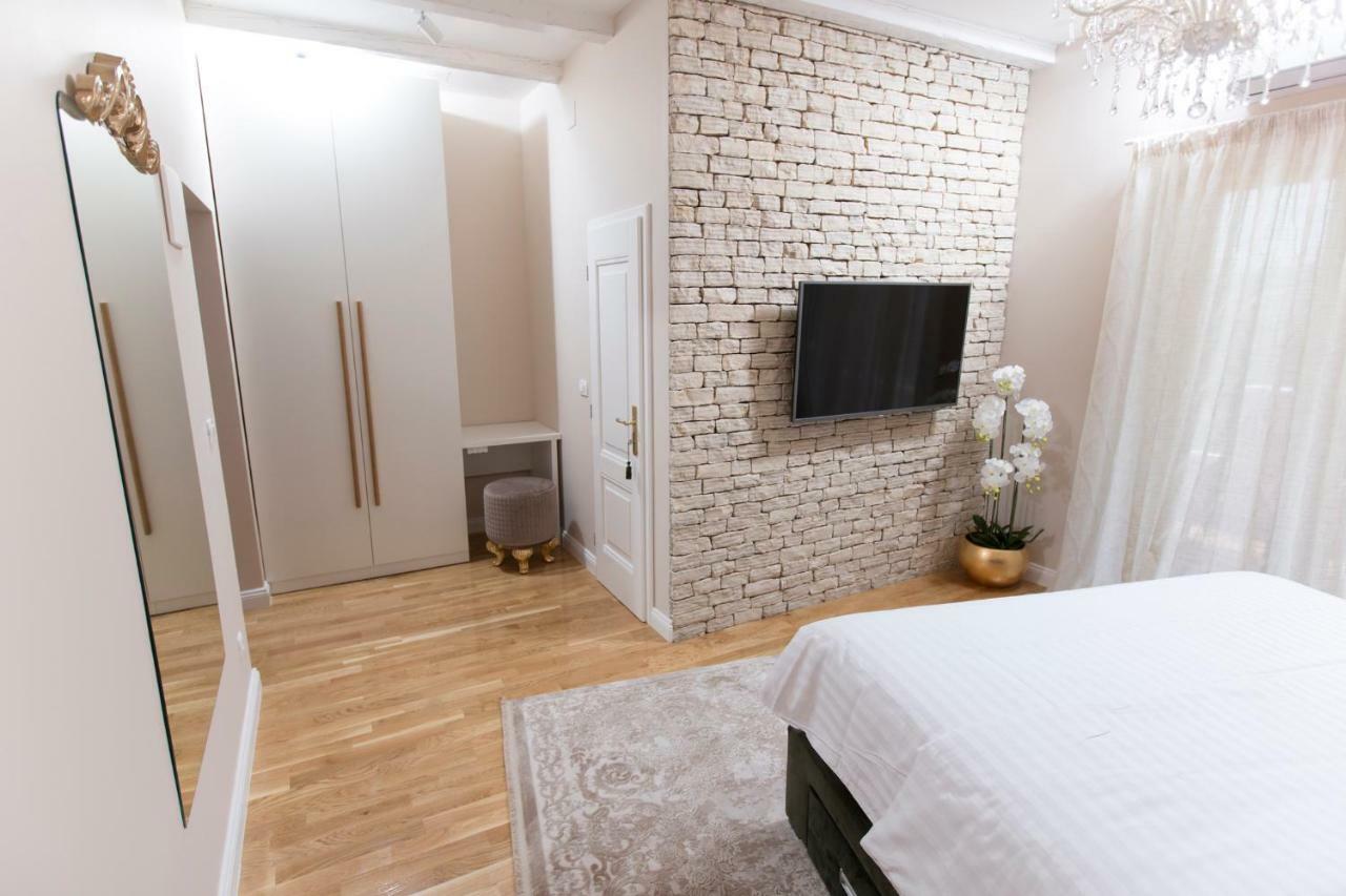 San Mihael Luxury Rooms 1 Дугополе Екстериор снимка